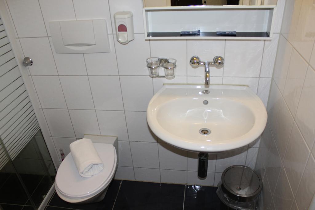 Hotel Villette City Center - Bellevue Цюрих Екстериор снимка