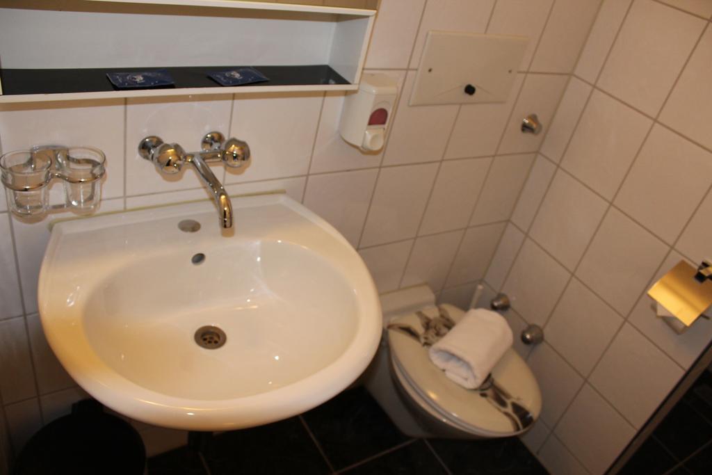 Hotel Villette City Center - Bellevue Цюрих Екстериор снимка